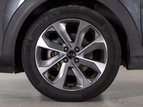 Kia Stonic 1.0 T-GDi 74kW (100CV) Concept