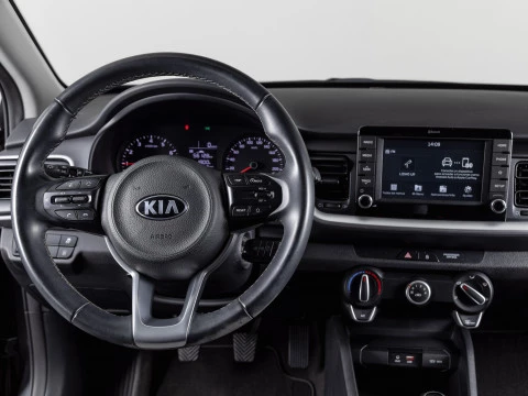 Kia Stonic 1.0 T-GDi 74kW (100CV) Concept