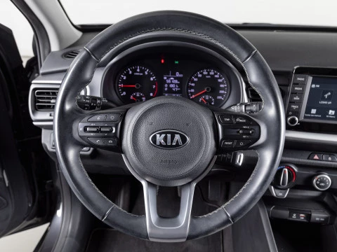 Kia Stonic 1.0 T-GDi 74kW (100CV) Concept