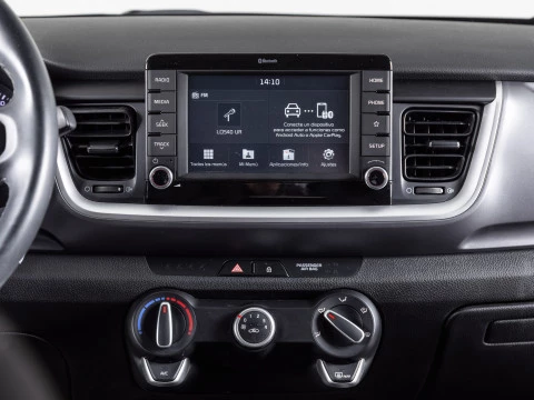 Kia Stonic 1.0 T-GDi 74kW (100CV) Concept