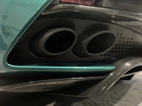 Aston Martin DBS 770 Ultimate Coupe