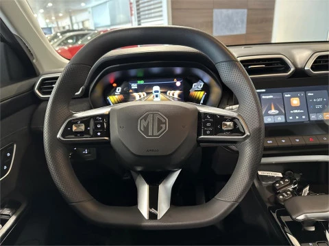 MG ZS Hybrid+ Standard