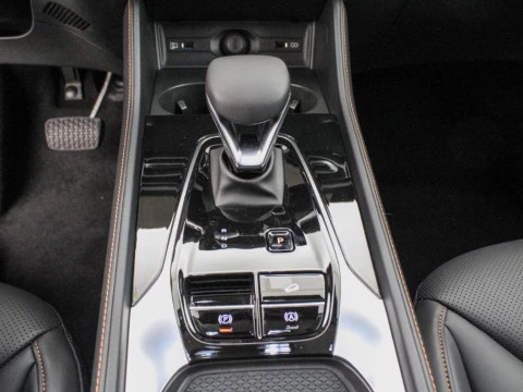 MG HS HEV 1.5 HEV EHS HYBRID+ 224 LUXURY 224 5P