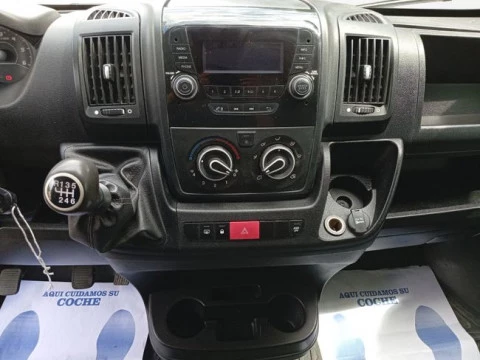 Citroën Jumper  BlueHDi 103KW (140CV) Furgón 35L2H2
