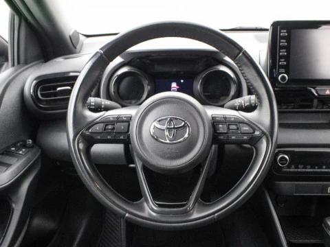 Toyota Yaris 1.5 VVT-I HYBRID STYLE PLUS 116 5P