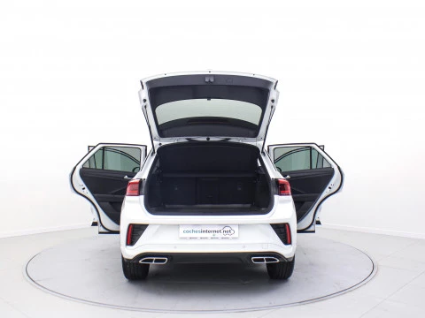 Volkswagen T-Roc 2.0 TDI R-LINE