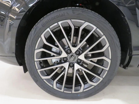 Audi Q3 Black line TFSI 110 kW (150 CV) S tronic