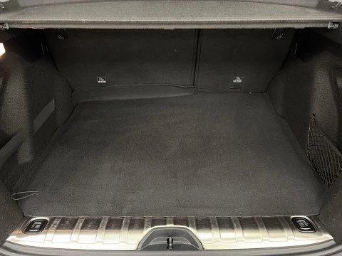 Peugeot 2008 PureTech 130 SANDS Allure 96 kW (130 CV)