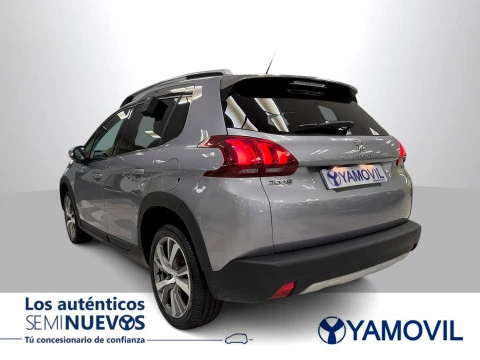 Peugeot 2008 PureTech 130 SANDS Allure 96 kW (130 CV)