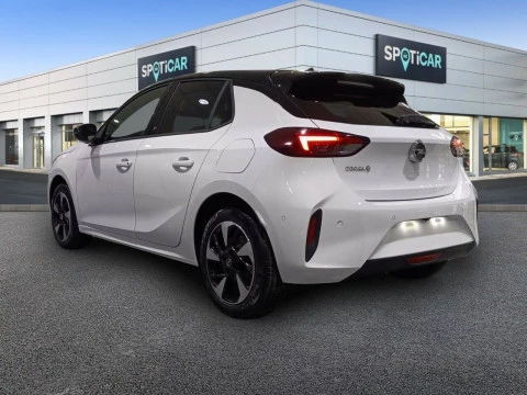 Opel Corsa GS BEV 50kWh 136 CV