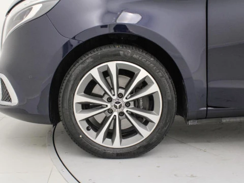 Mercedes-Benz Clase V V 300D AVANTGARDE LONG 239CV 5P