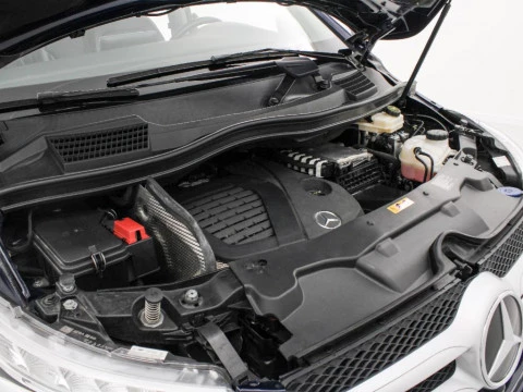 Mercedes-Benz Clase V V 300D AVANTGARDE LONG 239CV 5P