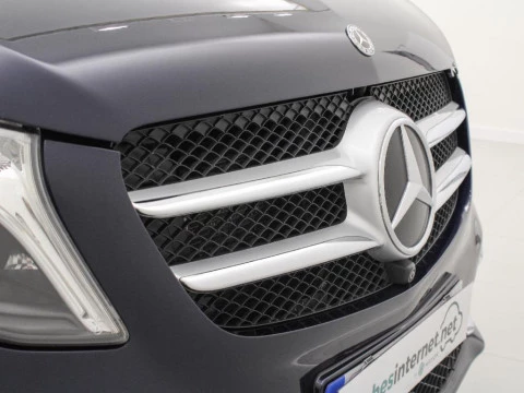 Mercedes-Benz Clase V V 300D AVANTGARDE LONG 239CV 5P