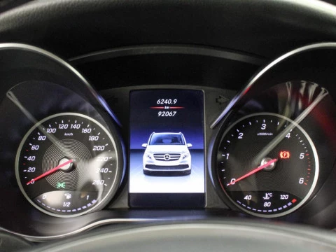 Mercedes-Benz Clase V V 300D AVANTGARDE LONG 239CV 5P