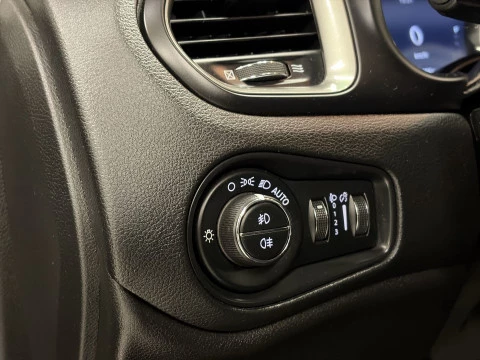 Jeep Renegade 1.6 Multijet Limited 4x2 DDCT 88 kW (120 CV)