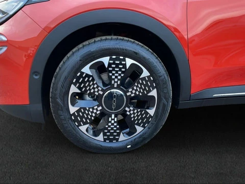 Fiat 600 600e La prima 54kwh 115kw (156cv)