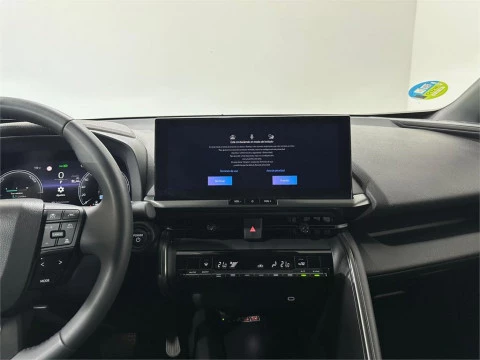Toyota C-HR - Advance Hybrid 140