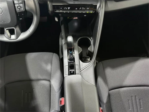 Toyota C-HR - Advance Hybrid 140