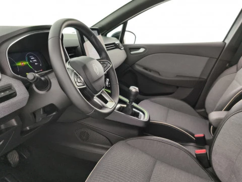 Renault Clio Techno TCe 100 (74kw) GLP