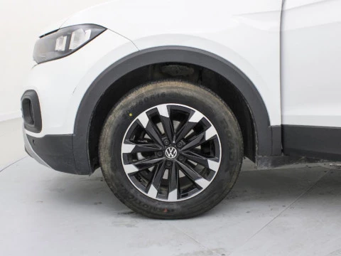 Volkswagen T-Cross 1.0 TSI 70KW ADVANCE 95 5P