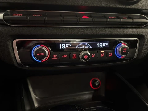 Audi A3 Ambiente Edicion especial 2.0 TDI 110 kW (150 CV)