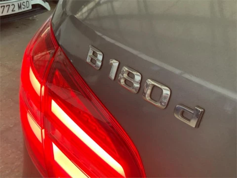 Mercedes-Benz Clase B 180 CDI