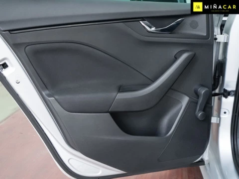 Skoda Kamiq 1.0 TSI Emotion DSG 81 kW (110 CV)