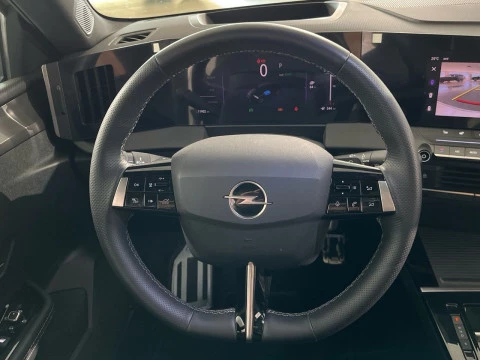 Opel Astra Electric 54kWh GS Auto