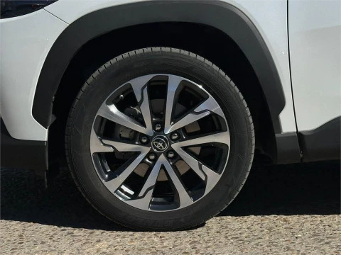 Toyota C-HR Corolla Cross Hybrid 140 Style