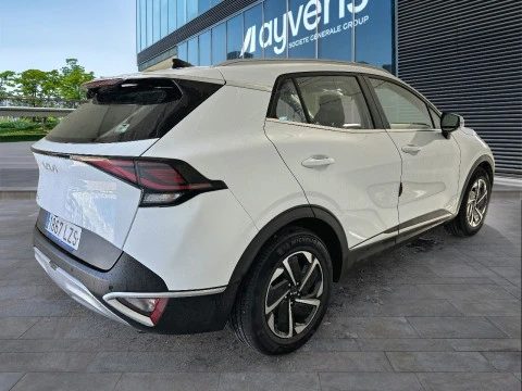 Kia Sportage 1.6 CRDi MHEV 100kW (136CV) Business 4x4