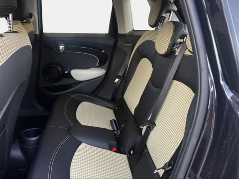 MINI COOPER 5 PUERTAS