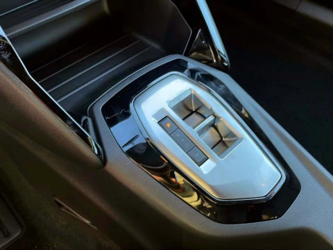 Peugeot 2008 N2008 Style Hybrid 145 eDCS6