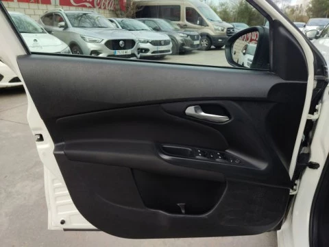 Fiat Tipo 5P 1.6 Multijet 88kW (120CV) Business