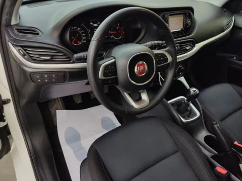Fiat Tipo 5P 1.6 Multijet 88kW (120CV) Business