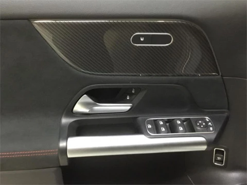 Mercedes-Benz GLA 200 D