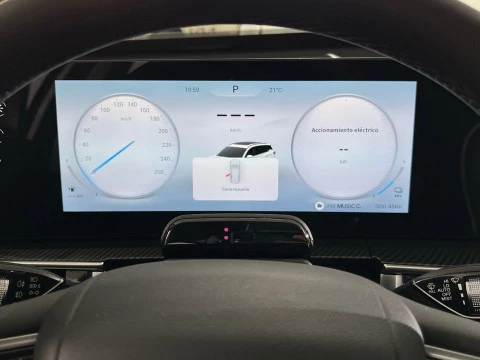 EBRO S700 1.5 TGDI PHEV Luxury E-CVT