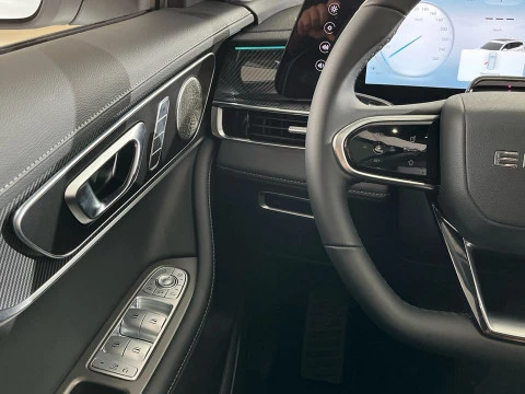 EBRO S700 1.5 TGDI PHEV Luxury E-CVT