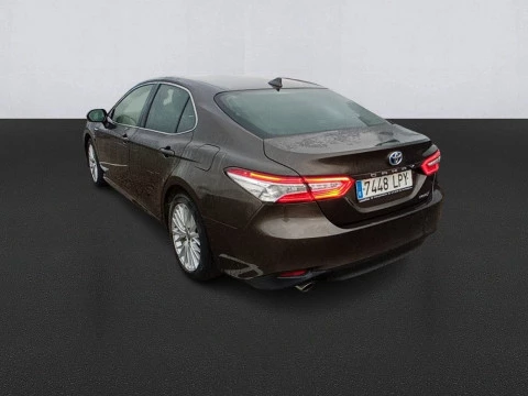 Toyota Camry 2.5 220H Luxury