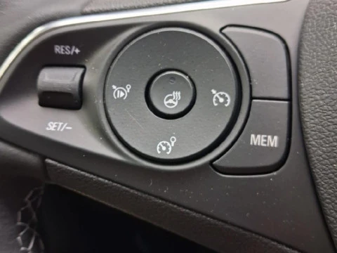 Opel Grandland X 1.5 CDTI ULTIMATE AUTO 5P