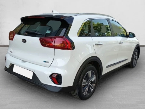 Kia Niro 1.6 GDi PHEV 104kW (141CV) Drive