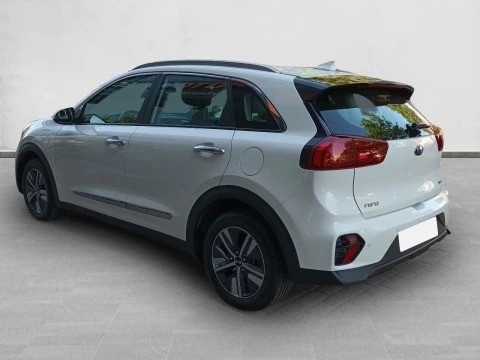 Kia Niro 1.6 GDi PHEV 104kW (141CV) Drive