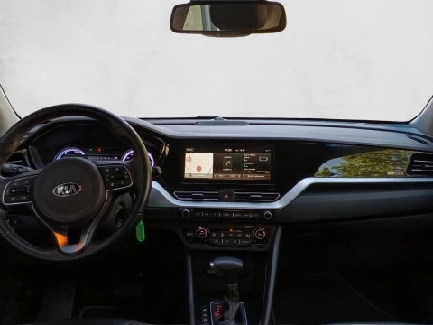 Kia Niro 1.6 GDi PHEV 104kW (141CV) Drive