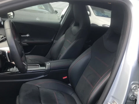 Mercedes-Benz Clase A  250 e Compacto con tecnología híbrida EQ