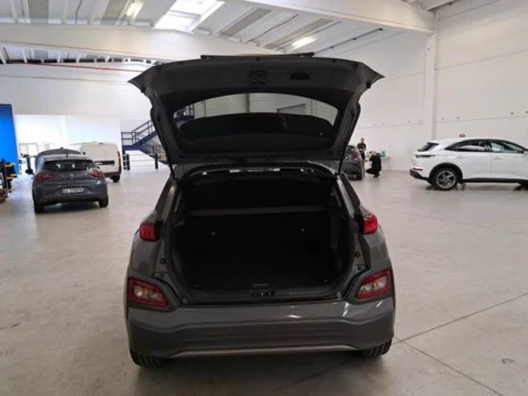 Hyundai Kona 100kW EV Maxx