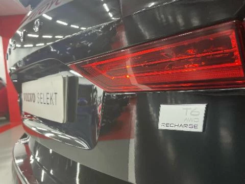 Volvo XC60 XC60 Recharge Core, T6 plug-in hybrid eAWD, Eléctrico