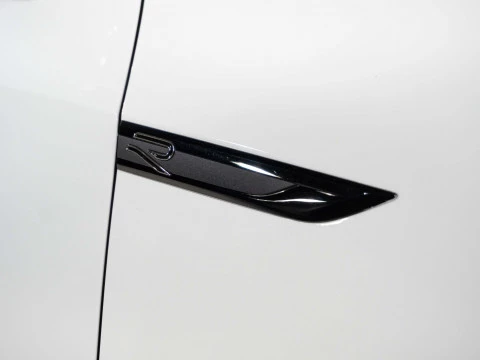 Volkswagen Golf R-Line 1.5 TSI 110kW (150CV)