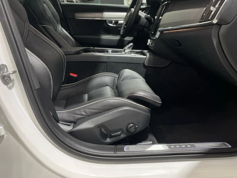 Volvo V90 V90 Cross Country Plus, B4 AWD Mild hybrid, Diésel, Bright