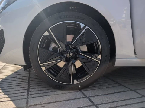 Peugeot e-308 5P Allure Eléctrico 115kW (156CV) 58,3kW