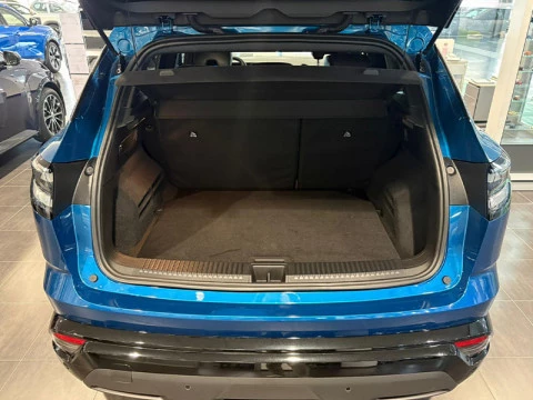 Renault Austral Techno E-Tech Full Hybrid 147kW (200CV) Renault Austral Techno E-Tech Full Hybrid 147kW (200CV)