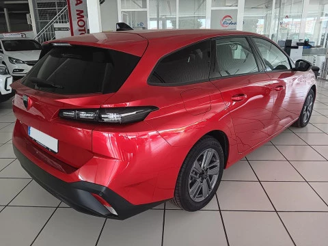 Peugeot 308 fam. 1.2 PURETECH 130 ACTIVE PACK SW 5P